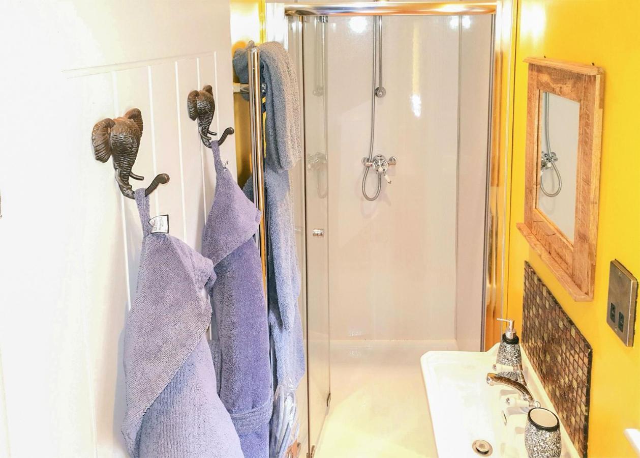 North Star Sanctum Hotel Garton Ngoại thất bức ảnh