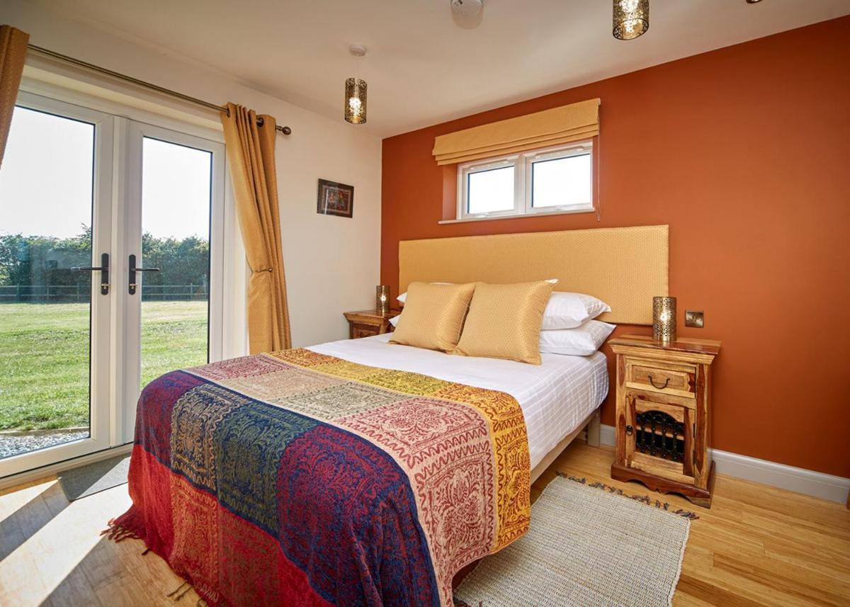 North Star Sanctum Hotel Garton Ngoại thất bức ảnh